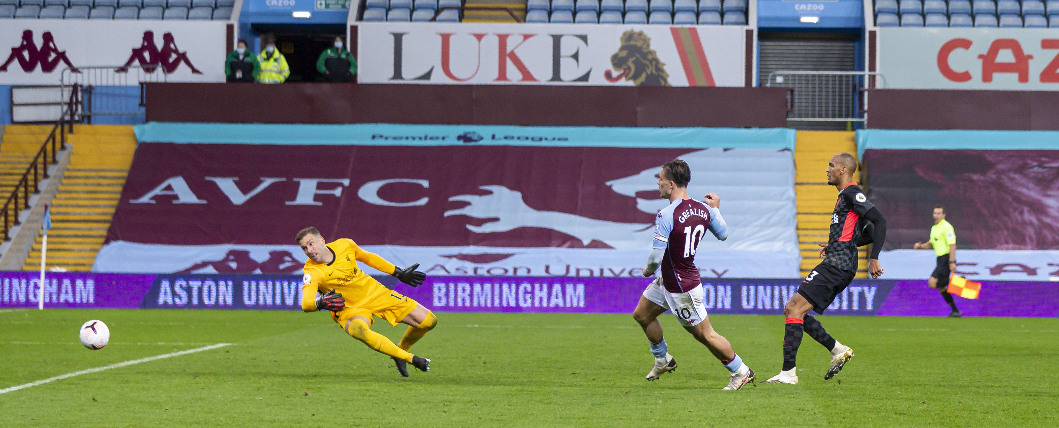 利物浦客场不敌伯明翰，冲冠优势缩小